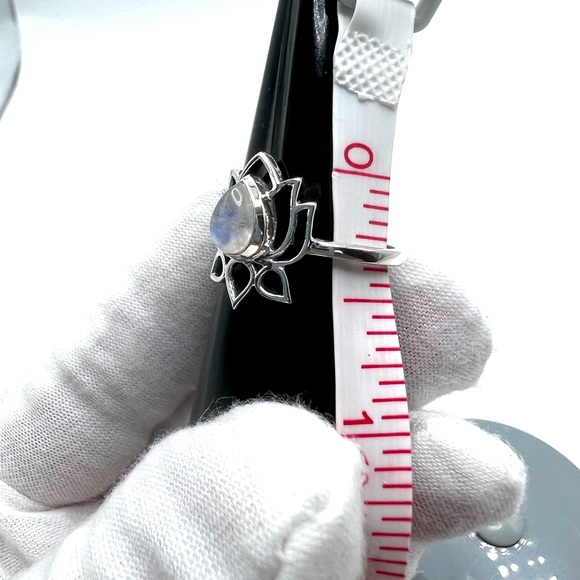 Natural Rainbow Moonstone Sterling Silver Lotus Flower Ring - Picture 13 of 14